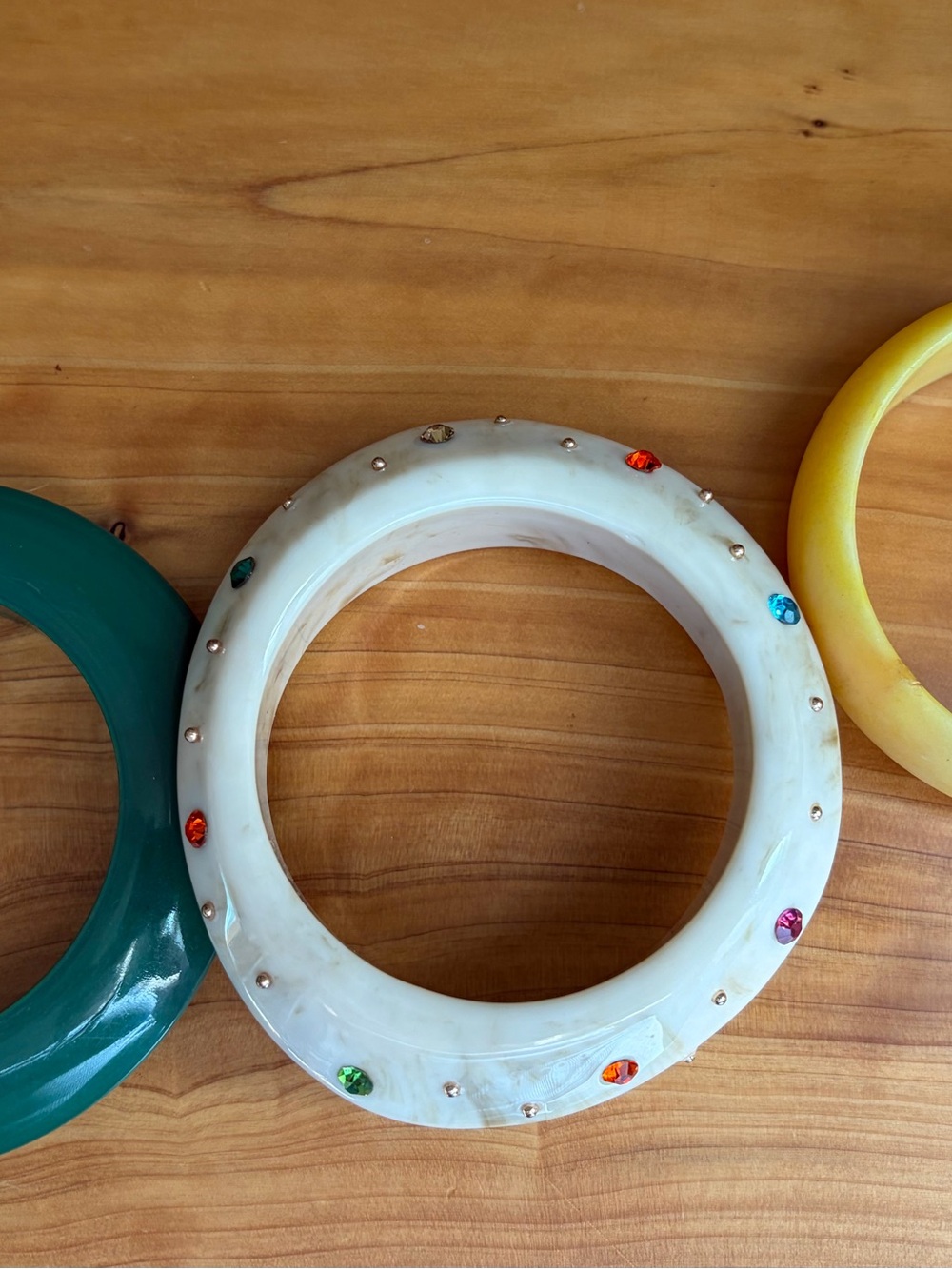 White Resin Bangle with Multicolor Gem Accents, Solid Green and Yellow